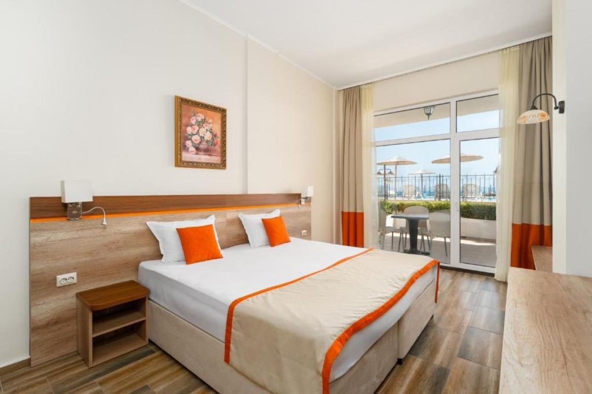Festa Pomorie Resort