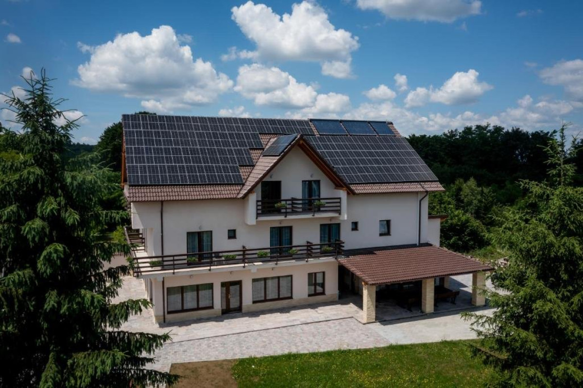 Evergreen Chalet