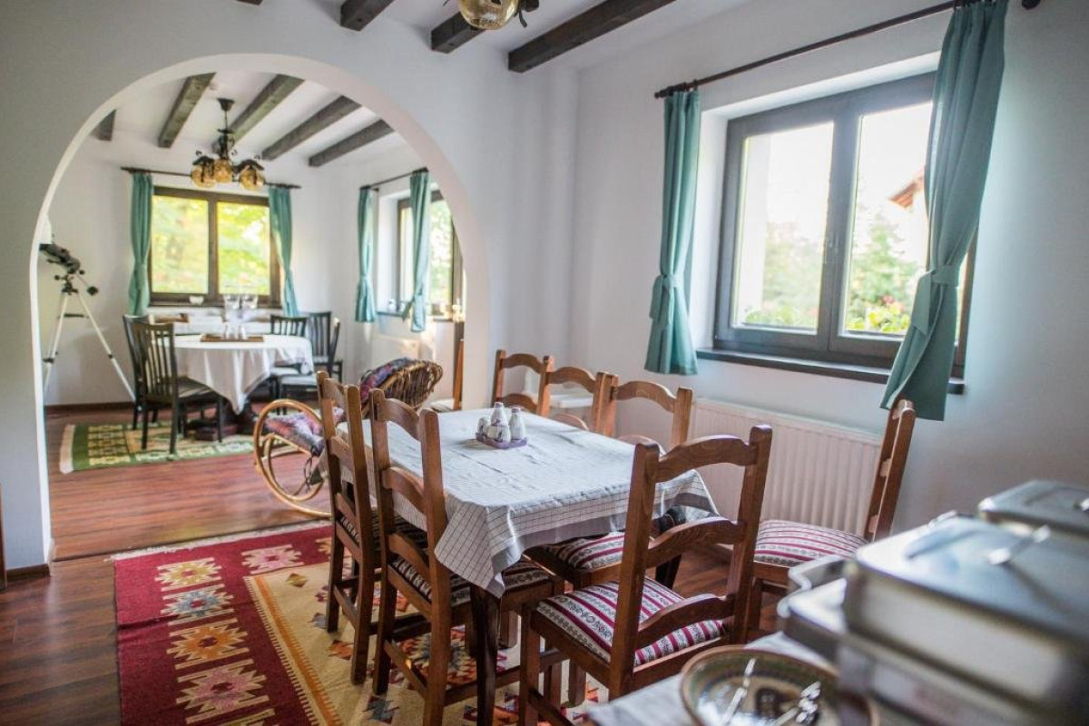 . CASA DIN PLAI (Integral) CAMPINA