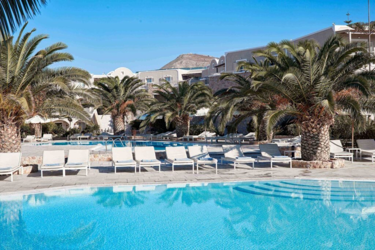 Santo Miramare Resort (Perivolos - Santorini)