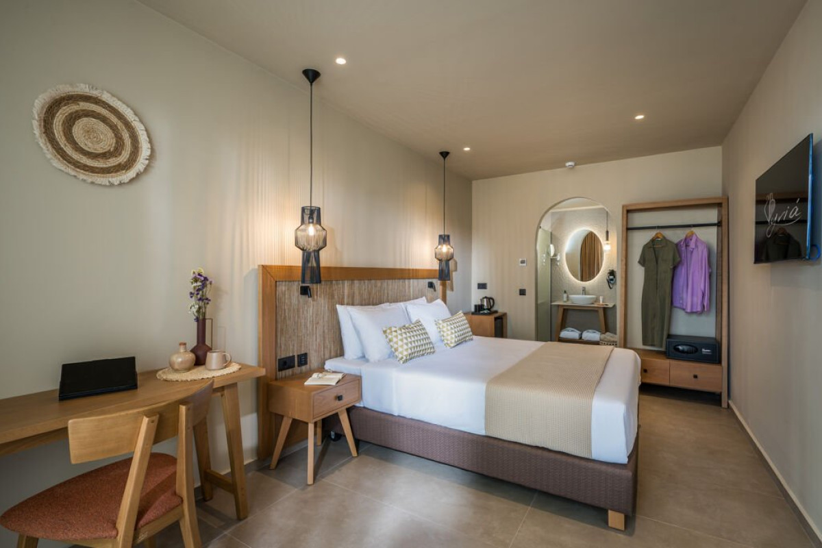 Pyria Hotel