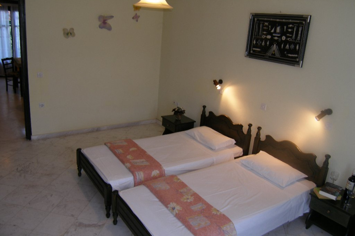 Elektra apts. Studios (Petra)