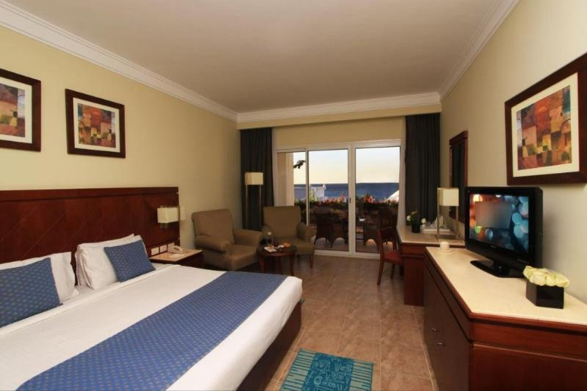 AURORA ORIENTAL SHARM