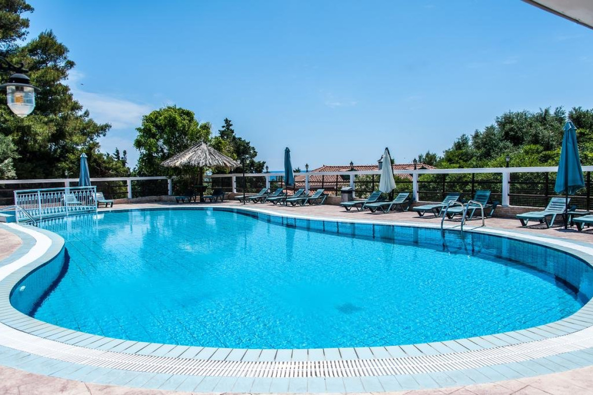 Bozikis Palace (Ag. Sostis)
