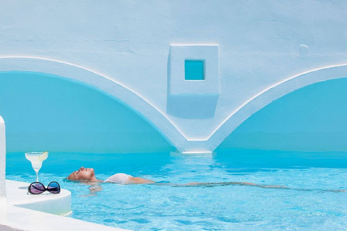 On the Rocks - Adults Only (Imerovigli - Santorini)