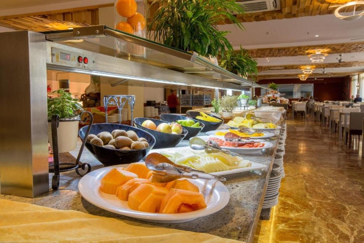 Angela Hotel (Fuengirola)