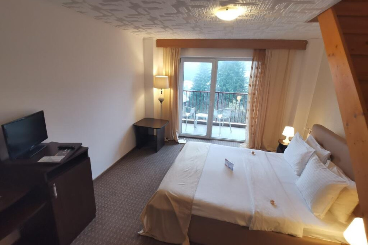 Atrium Mountain View CM