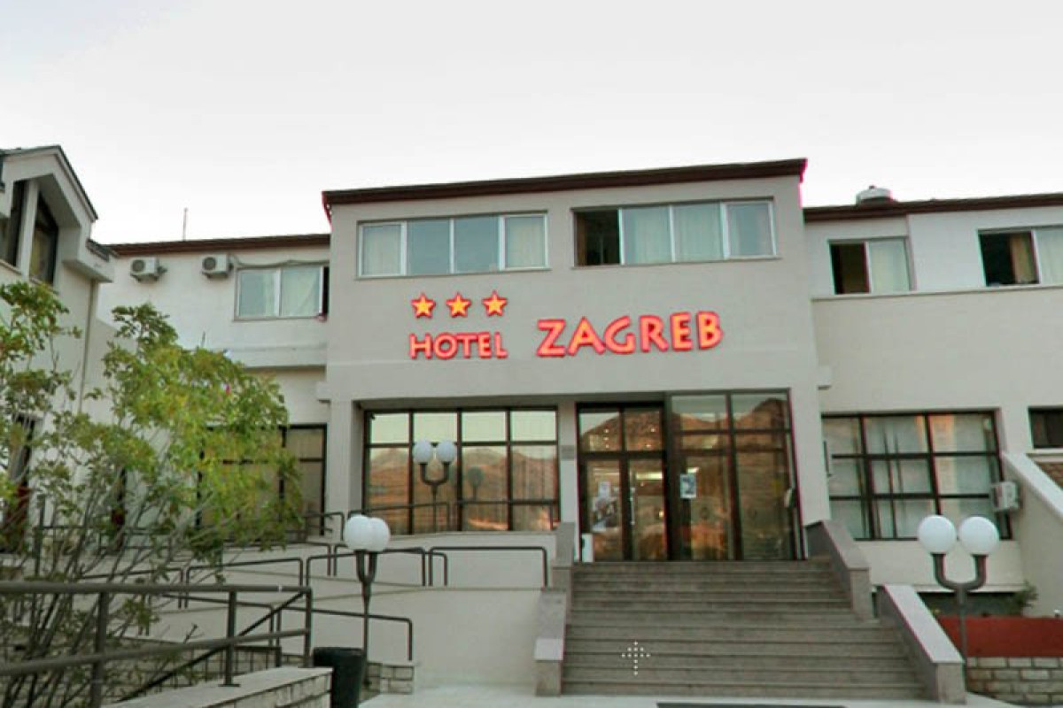 Hotel Zagreb (Karlobag)