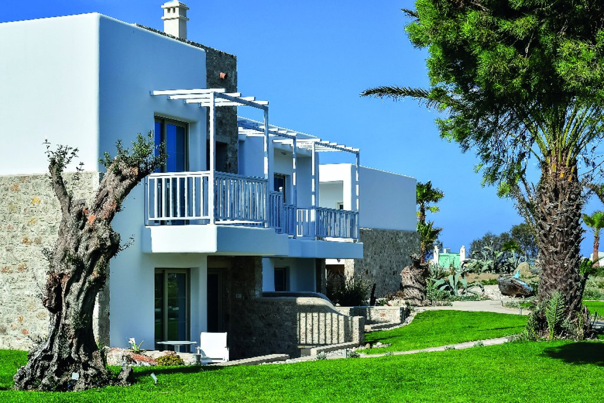 White Pearls Luxury Suites