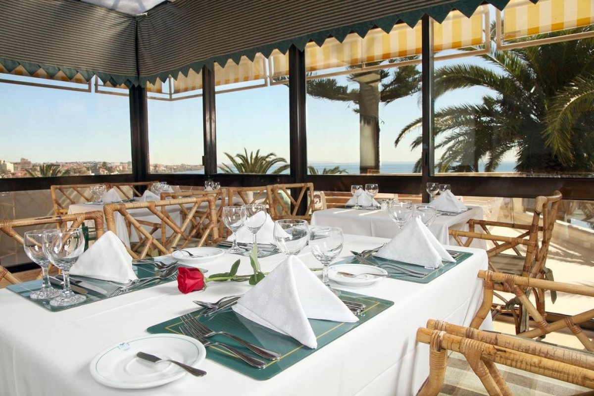 Hotel/ Apt Estoril Eden
