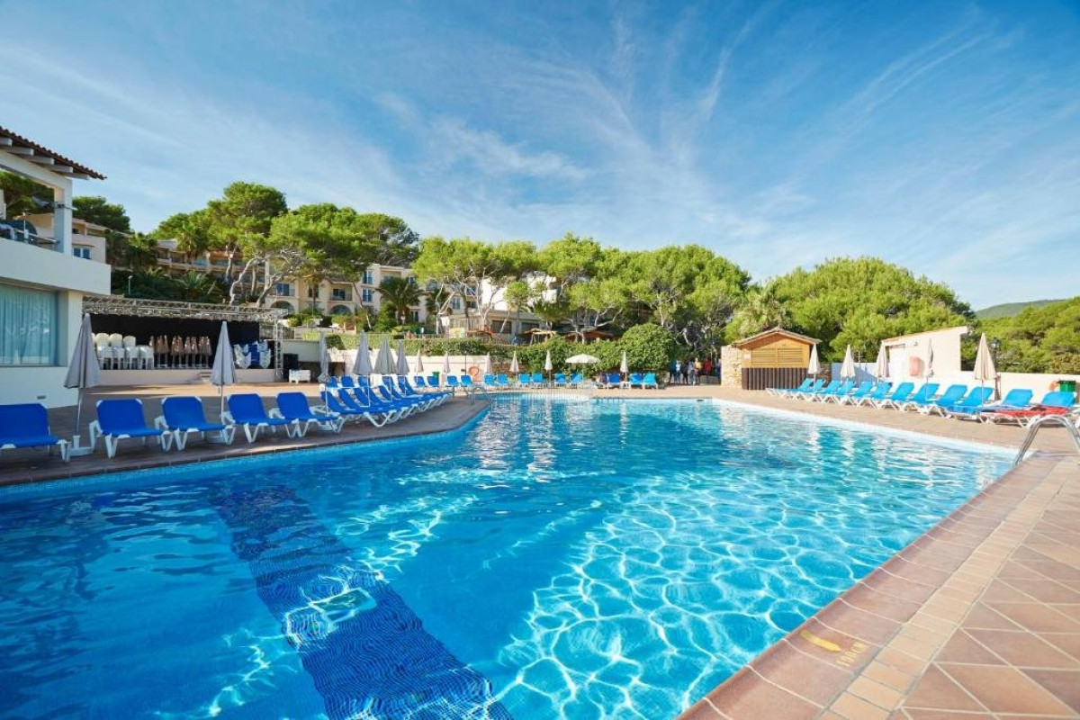 INVISA FIGUERAL RESORT
