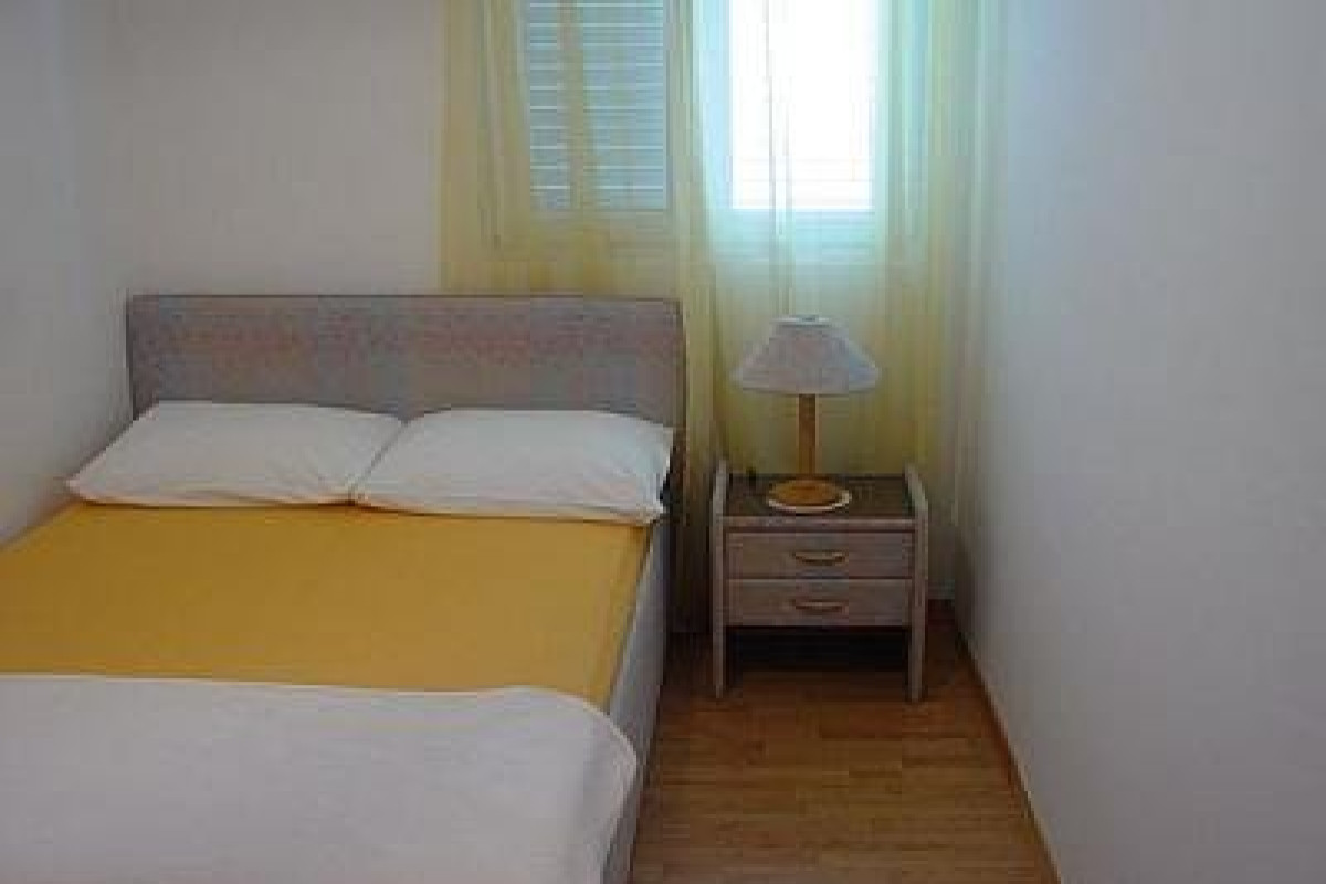 MARE LAURA private house (Trogir)
