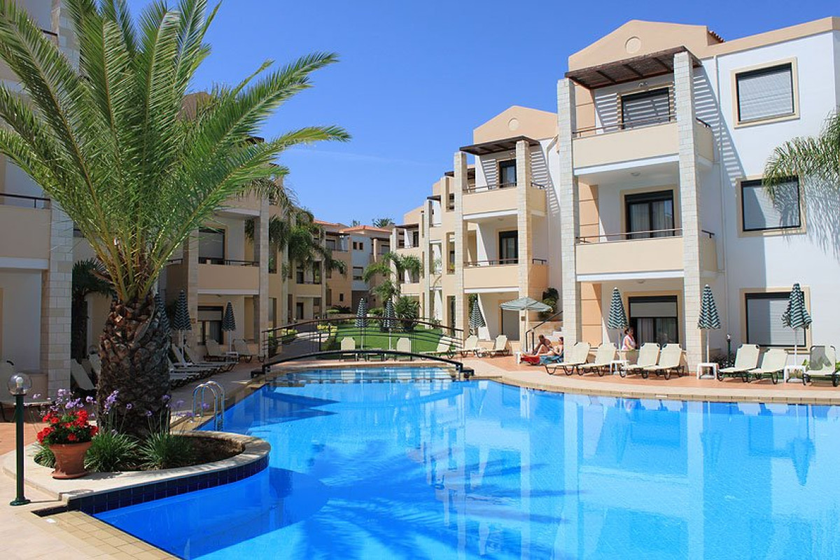 Creta Palm (K)