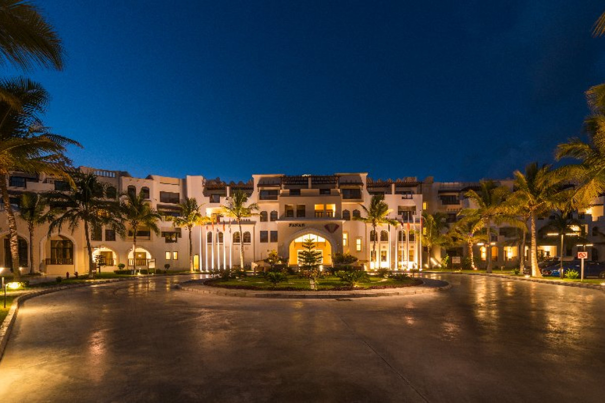 Al Fanar Hotel and Residences
