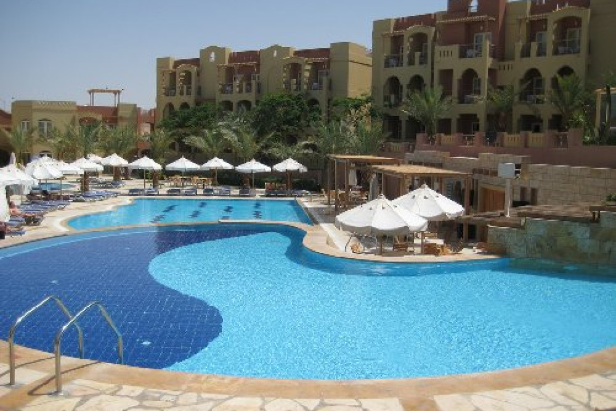 Marina Plaza