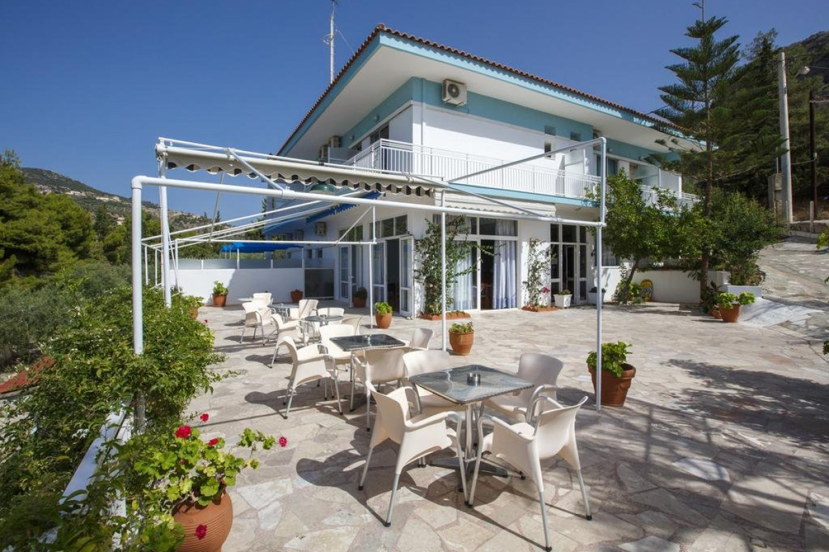 Tolon Beach Hotel (Tolo)