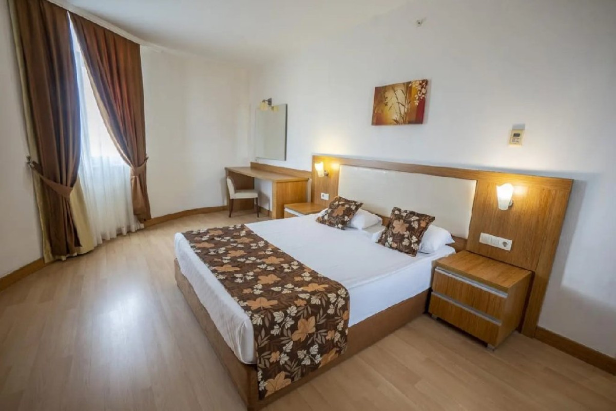 CENGER BEACH RESORT