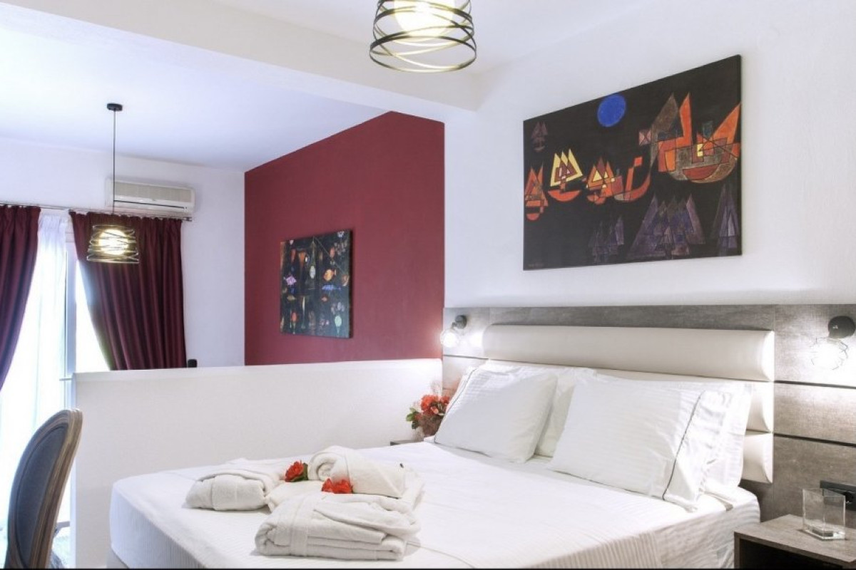 Hermes Hotel
