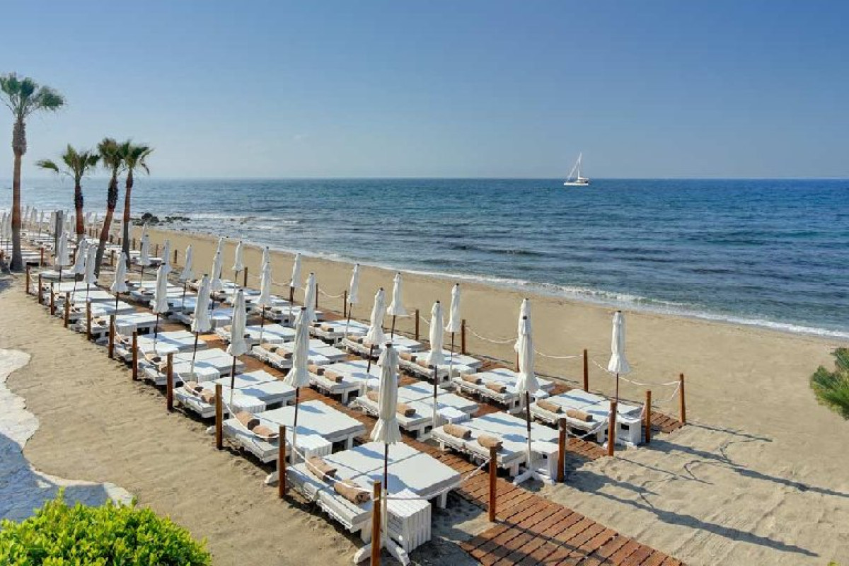 Fuerte Marbella (Marbella)