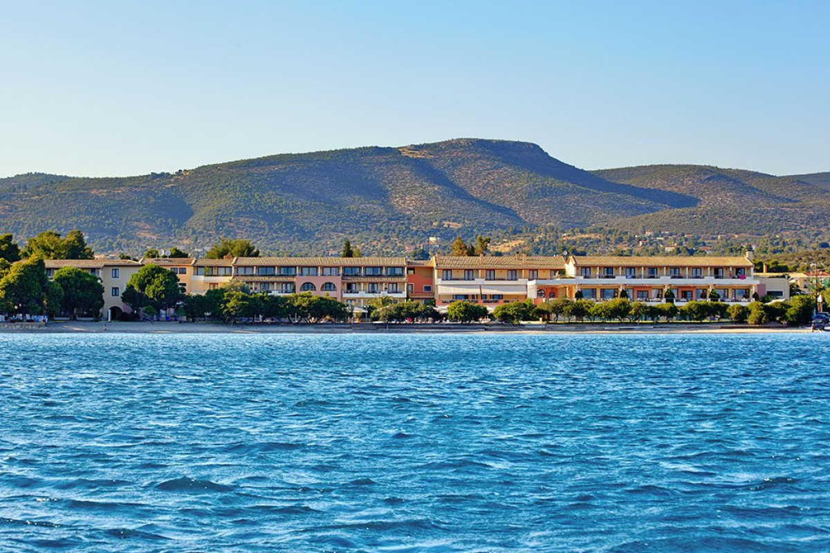 Negroponte Resort