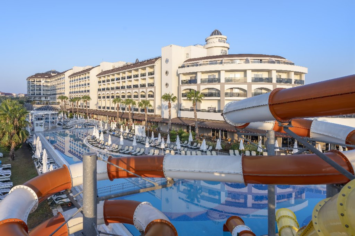 PORT RIVER HOTEL