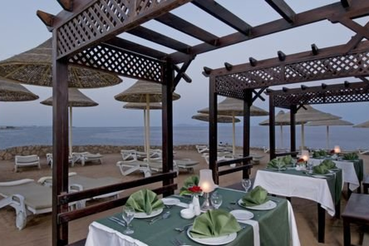 DREAMS BEACH RESORT