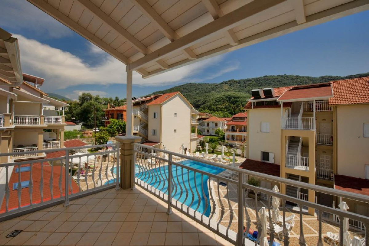 Elena Hotel - Apartments (Parga)