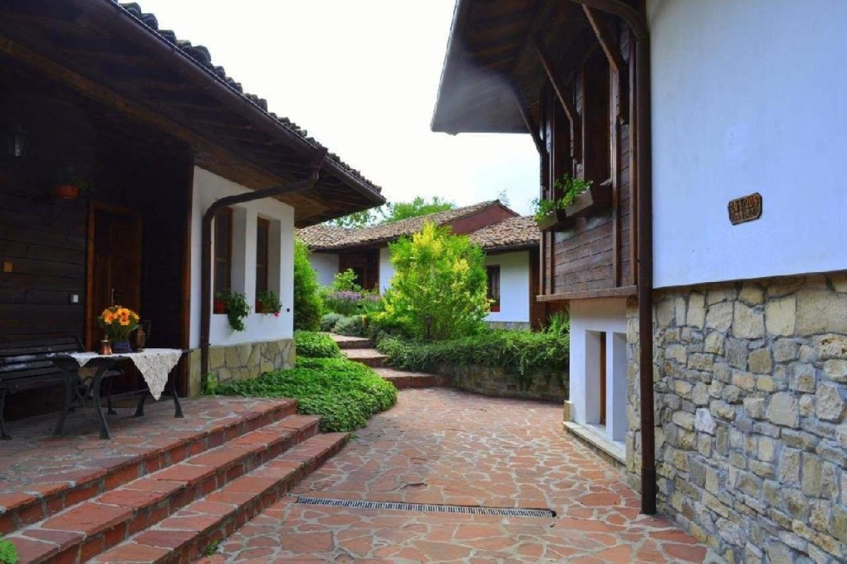 IZVORA COMPLEX