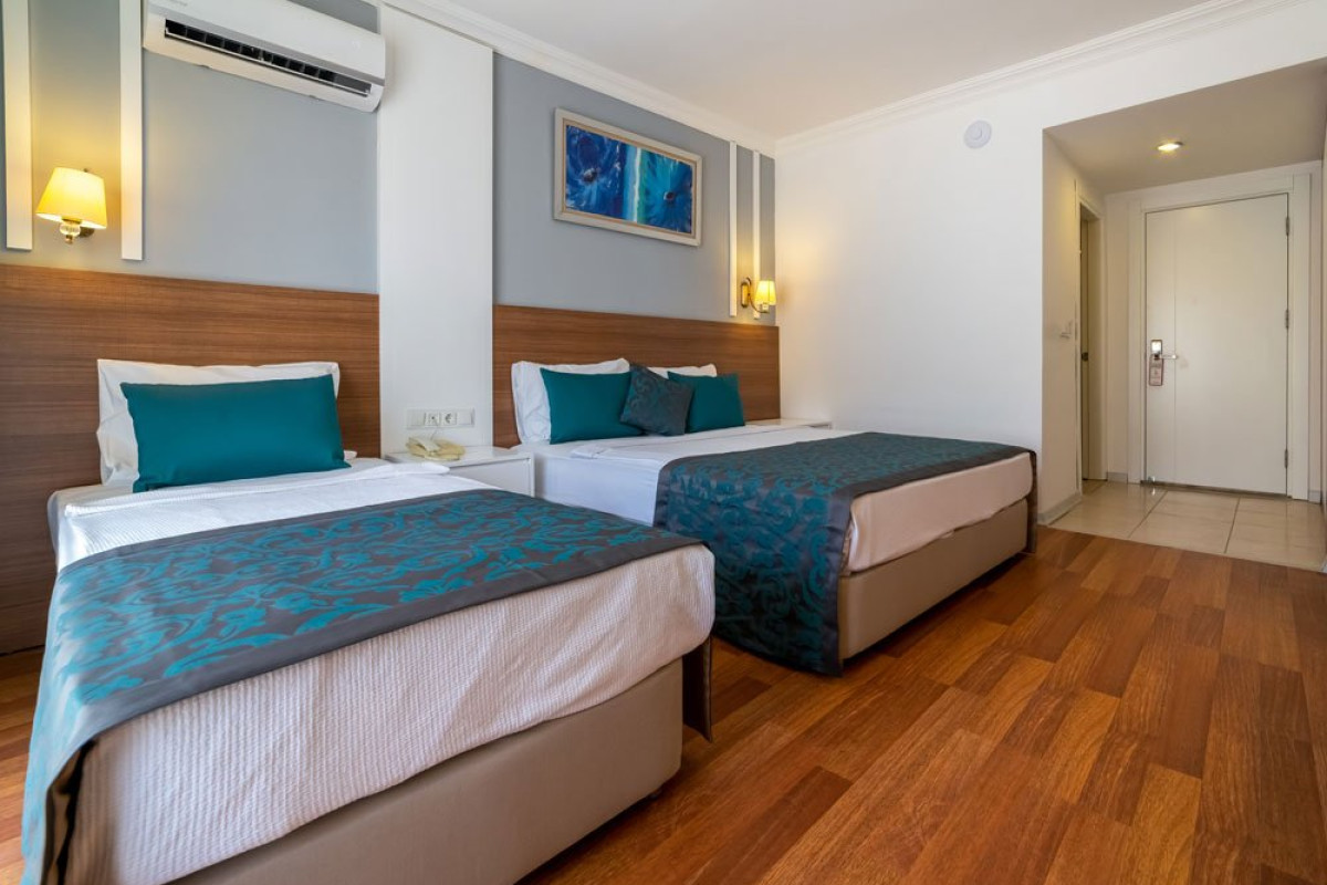 ARMAS BEACH HOTEL