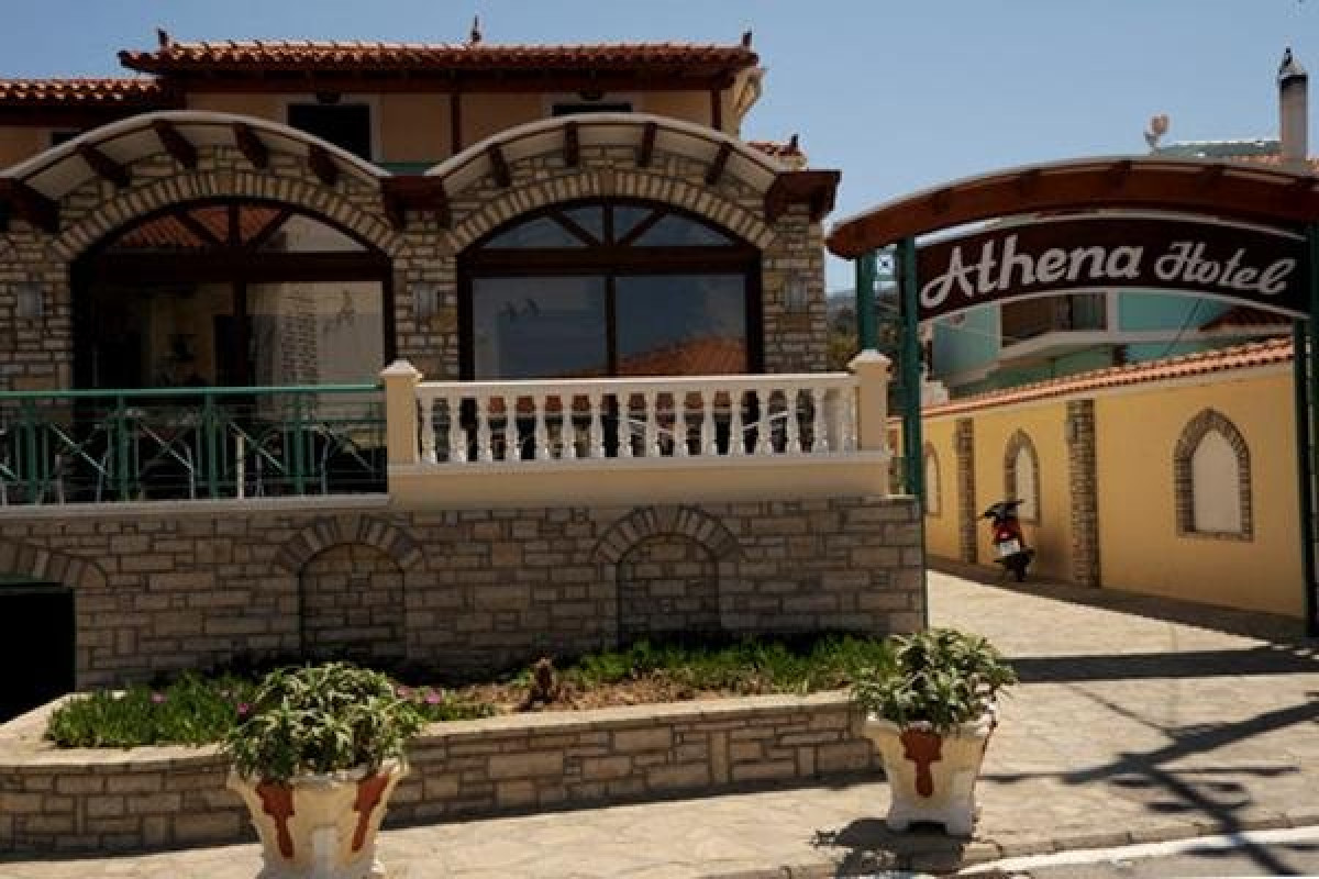 Athena Beach (D)