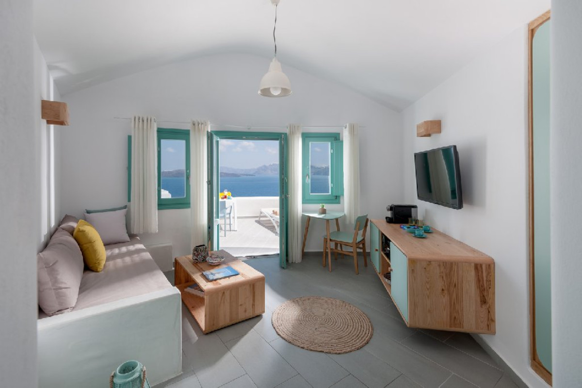 Neptune Luxury Spa Suites