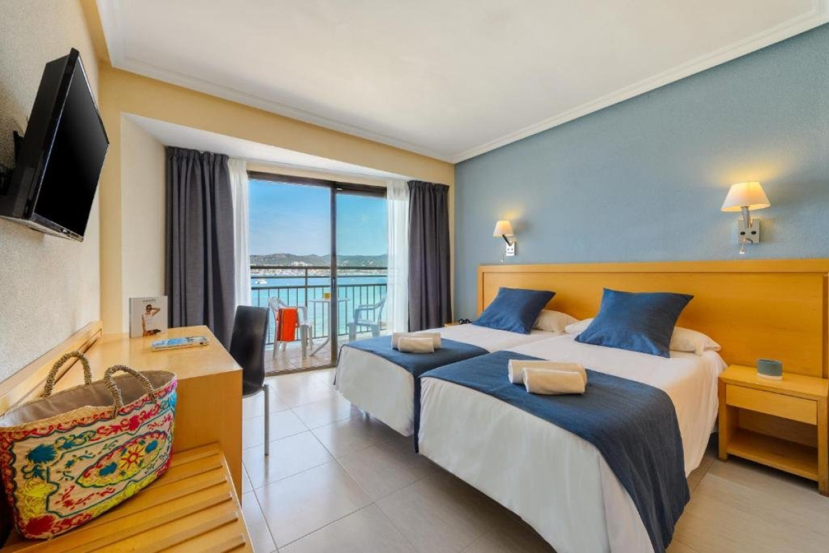 VIBRA SESTANYOL HOTEL