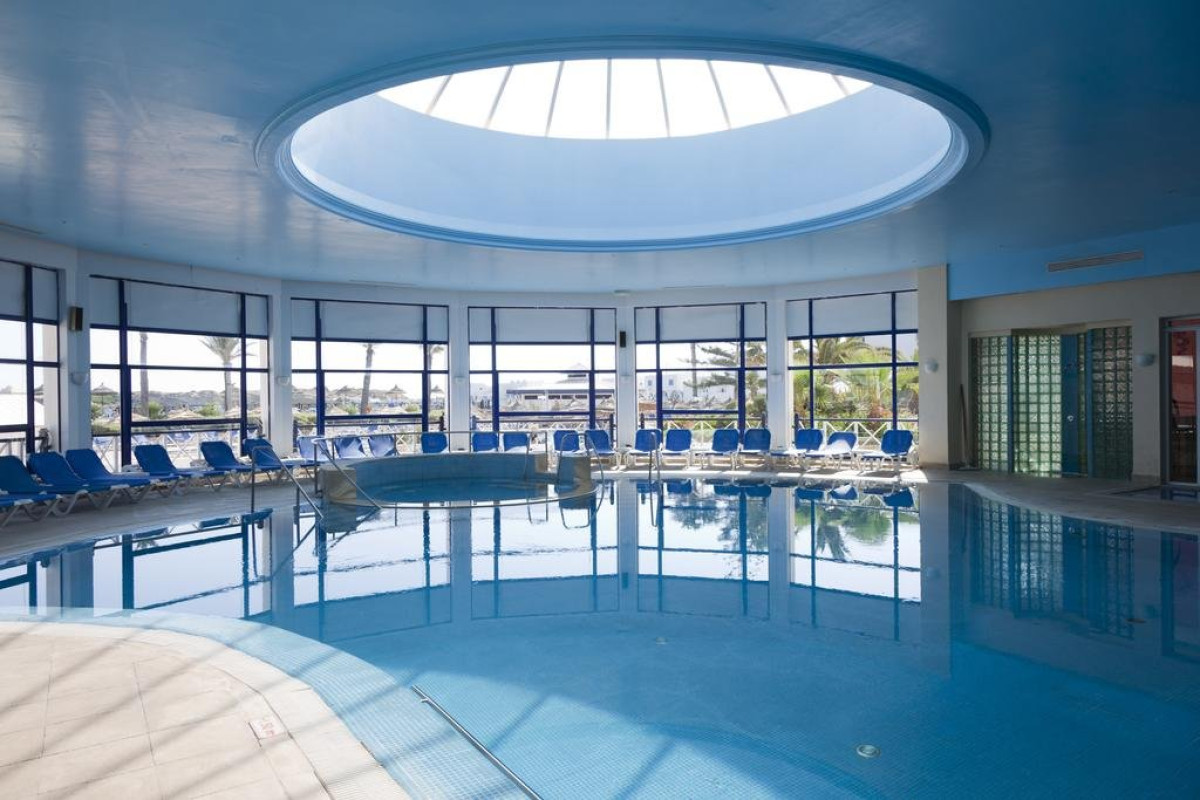 REGENCY HOTEL SPA