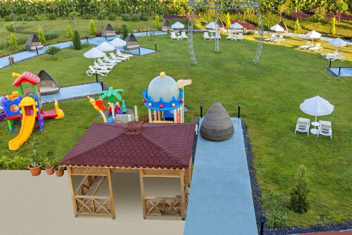 GLAMOUR RESORT AND SPA