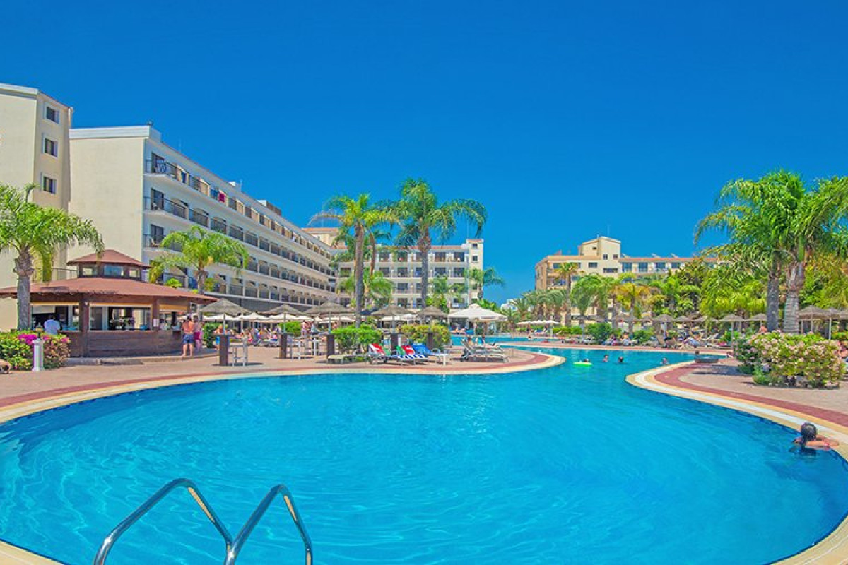 TSOKKOS GARDENS HOTEL