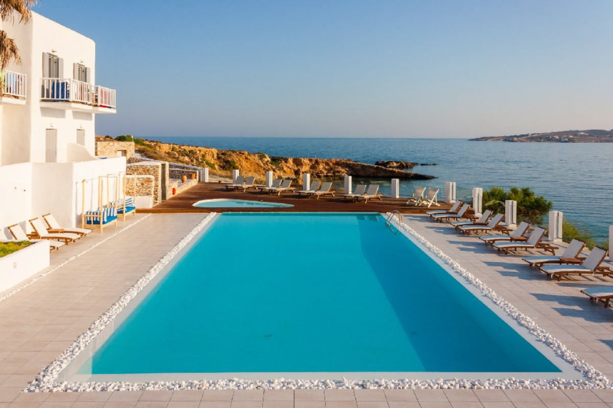 Paros Bay Boutique