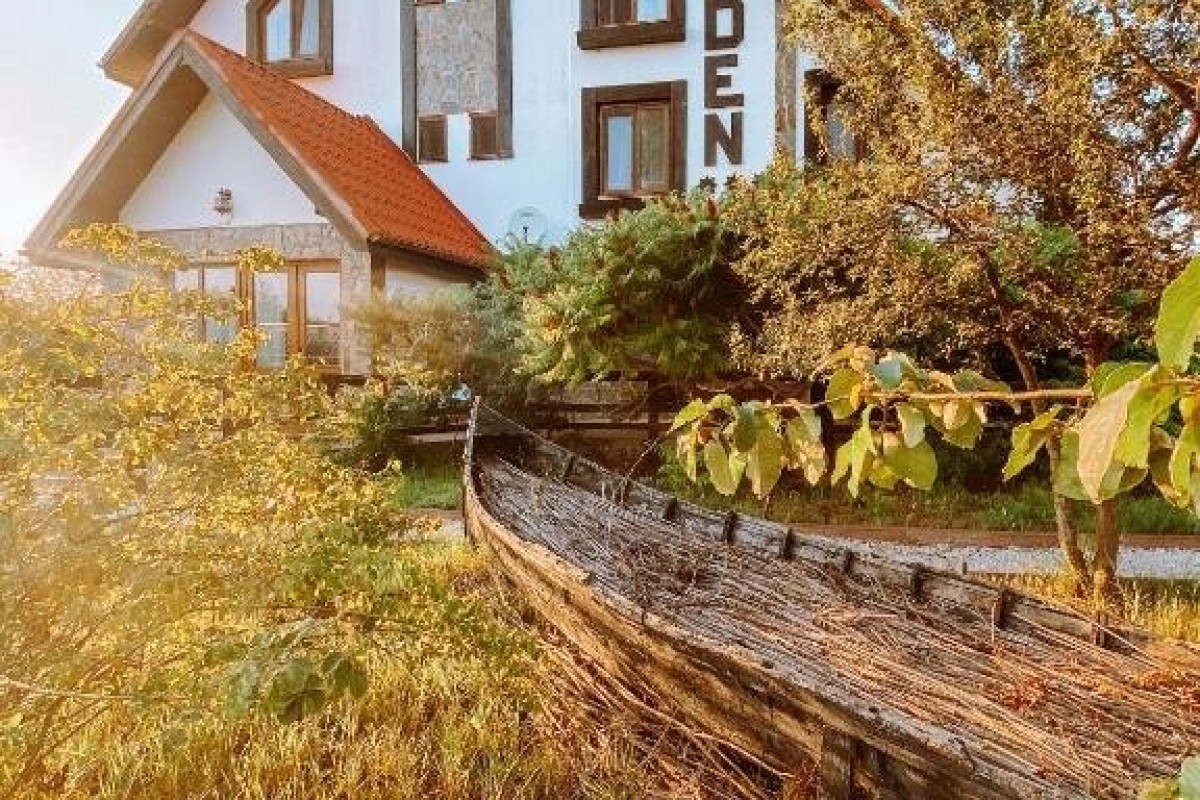 Pensiunea Eden
