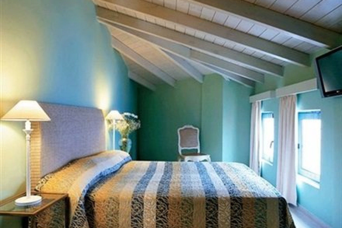 GRECOTEL PLAZA BEACH HOUSE (100%payment on EB, nonref) (K)