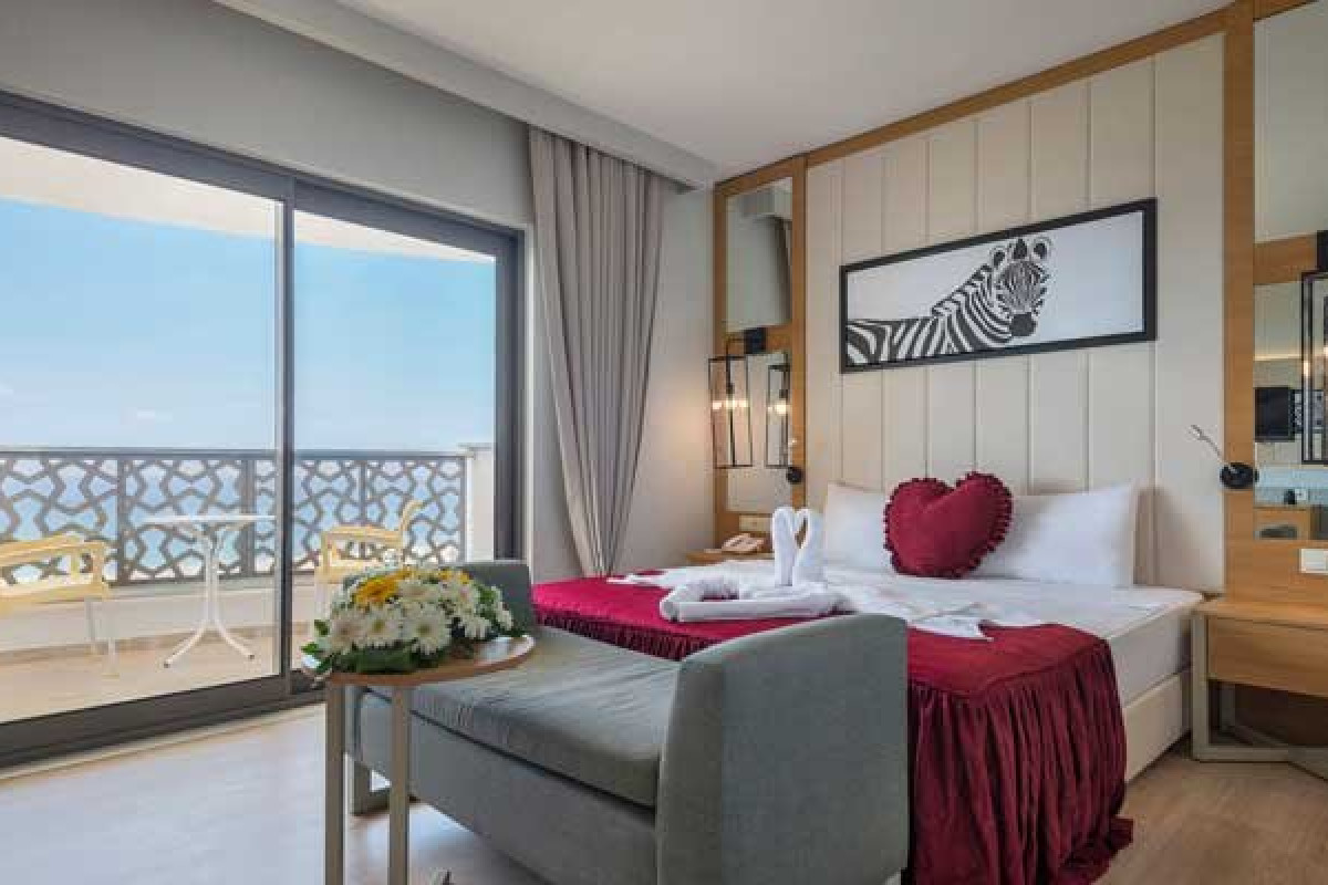 CALIDO MARIS HOTEL