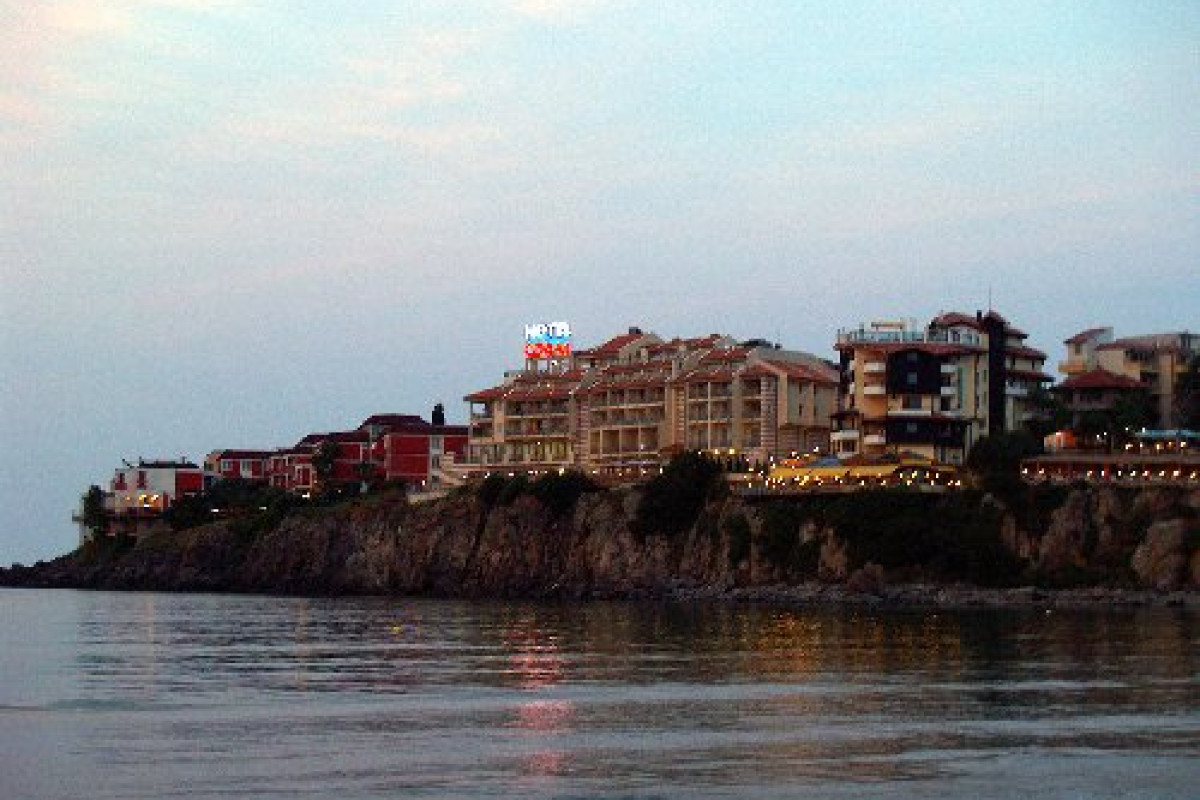 Hotel CORAL