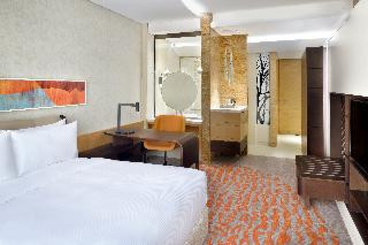 CROWNE PLAZA DUBAI MARINA