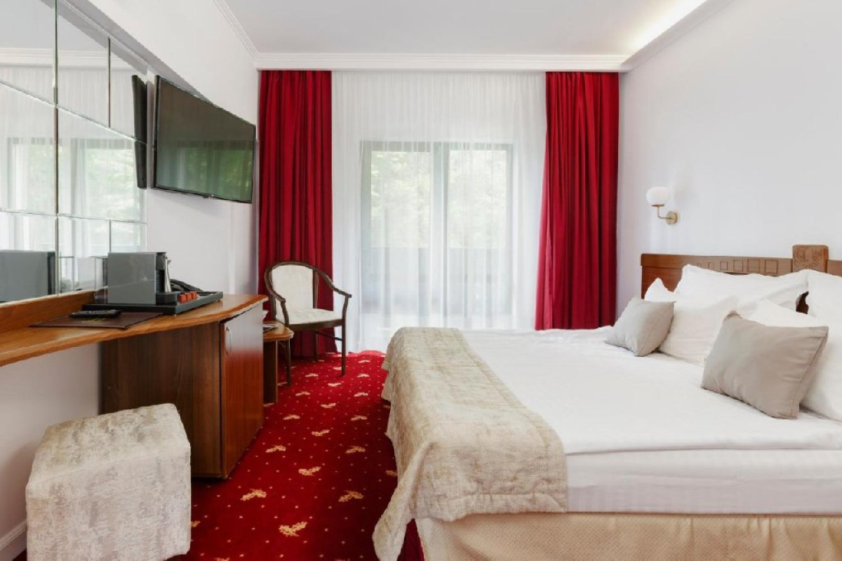 Hotel MANOR SKI ( fosta Cabana Skiorilor) CMP