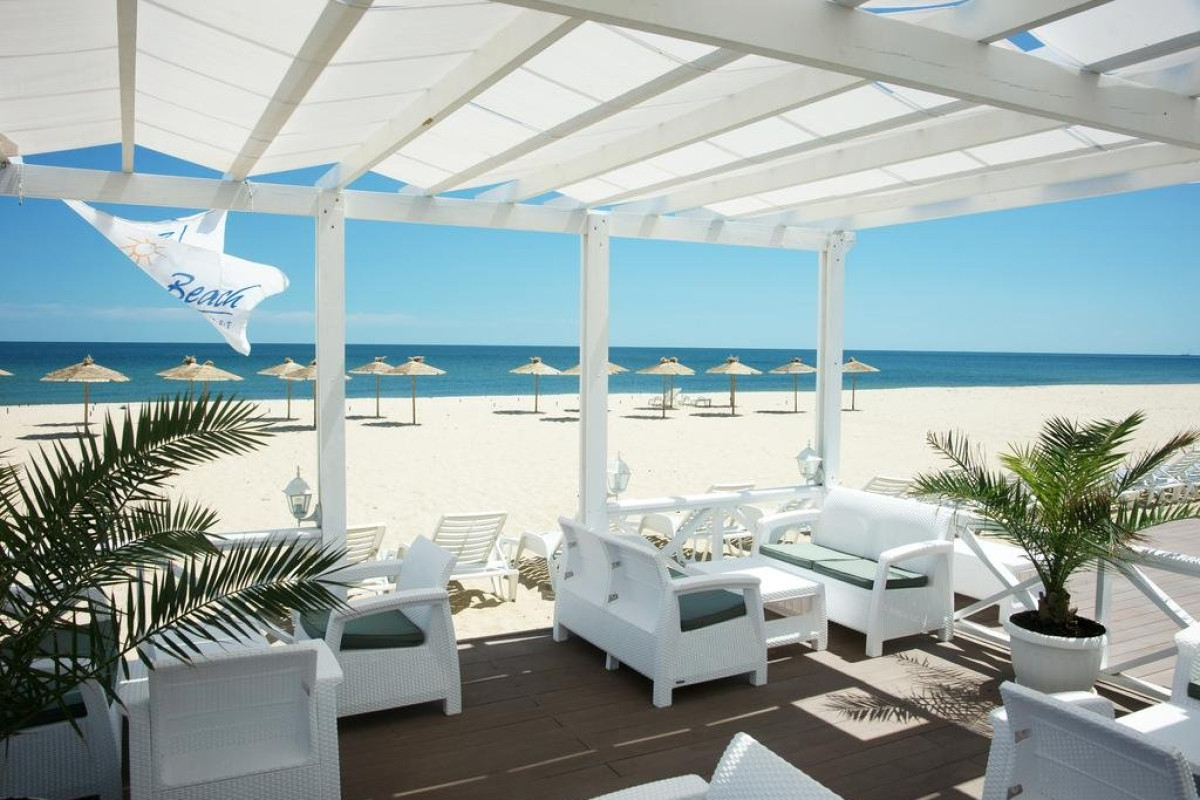 Long Beach Resort And Spa