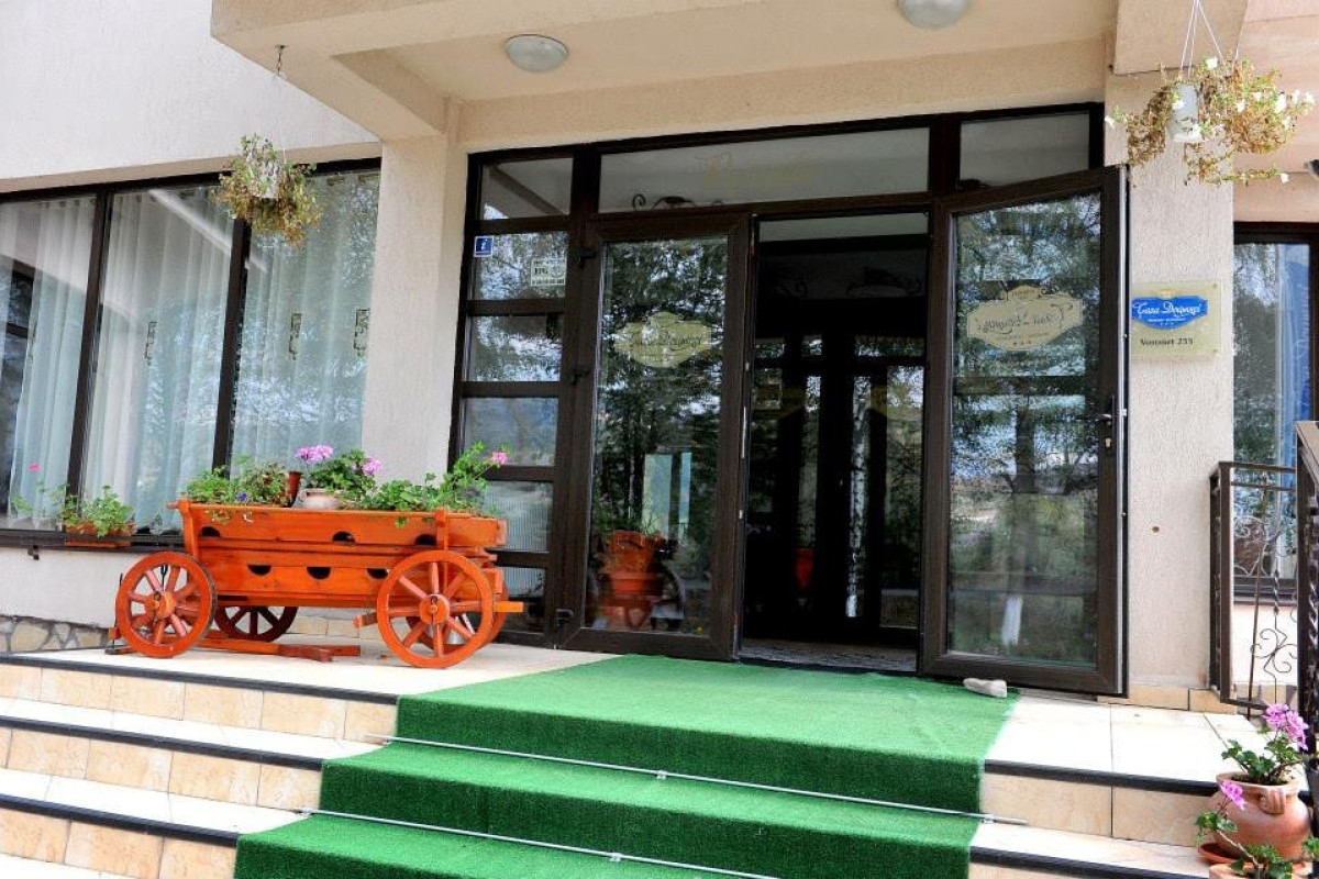 Casa Doamnei (Voronet)