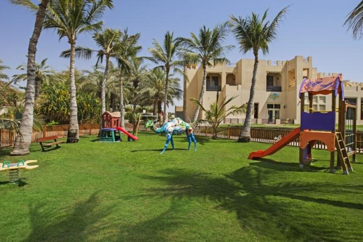 Hilton Al Hamra Beach Golf Resort