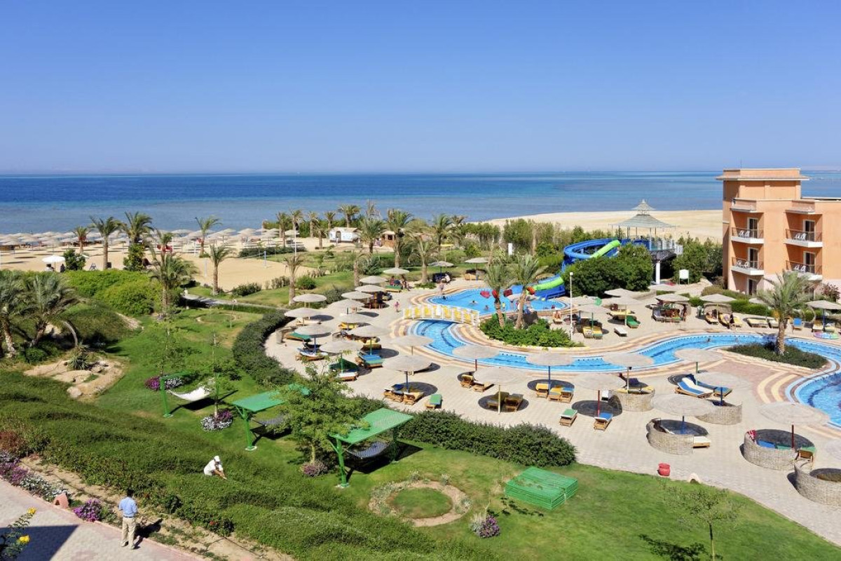 THREE CORNERS SUNNY BEACH RESORT