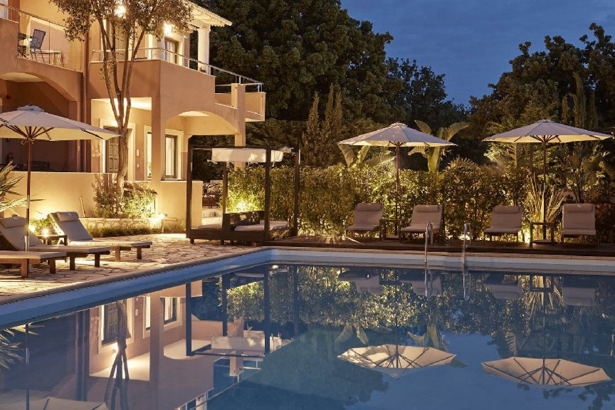 Lena Mare Boutique Hotel (Acharavi)