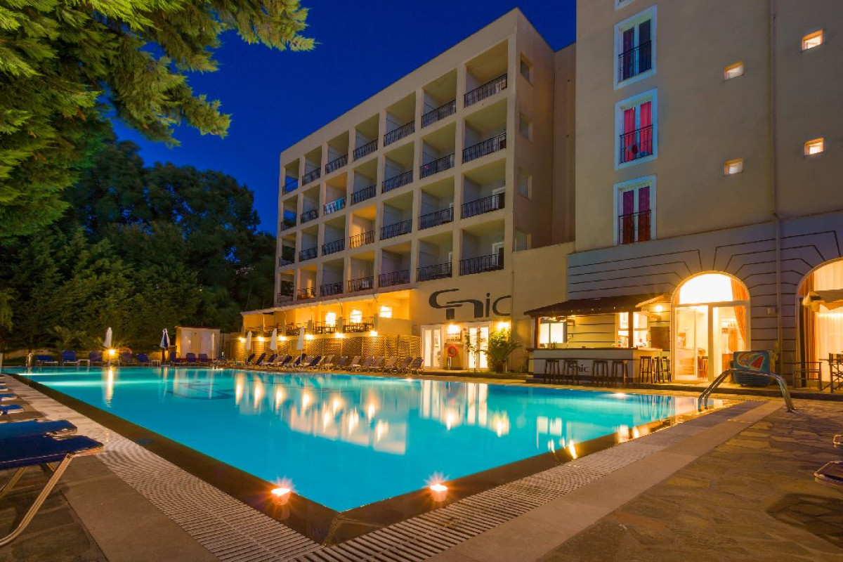 Hellinis Hotel (Kanoni)