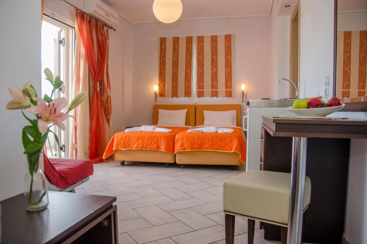 Palmyra Aparthotel (Nidri)
