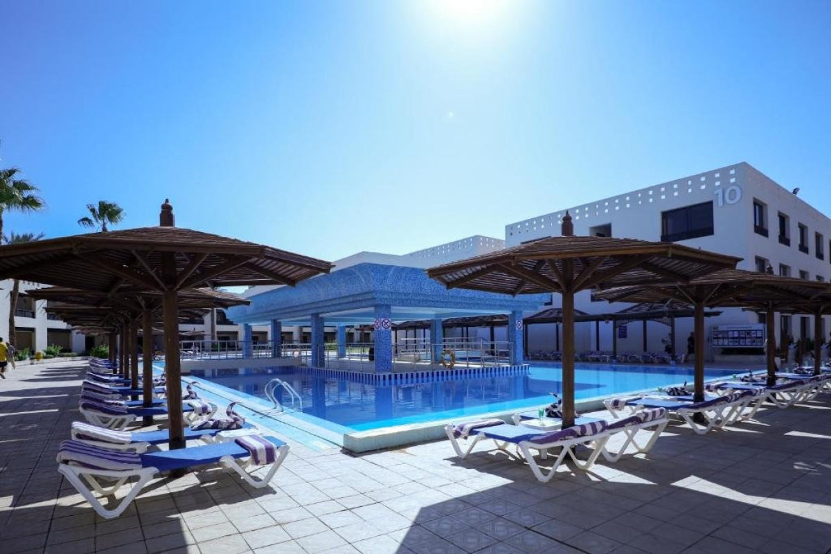BLEND CLUB AQUA RESORT